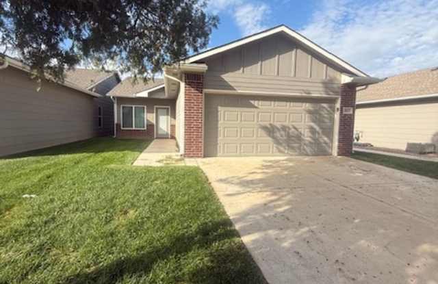 Charming Single-Family Home in Valley Center School District - 2622 West 55th Street North, Wichita, KS 67204