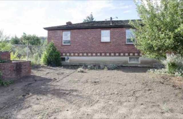 COUNTRY LIVING JUST OUTSIDE OF RENO! photos photos