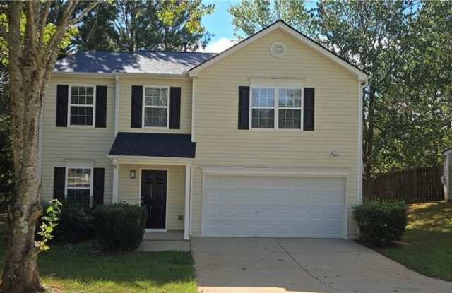 608 Red Oak Court Gallery 1