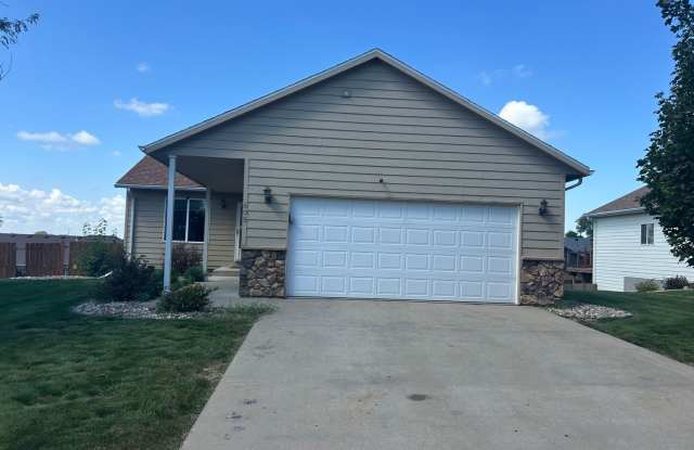 Your Perfect Blend of Comfort  Convenience Awaits! photos photos