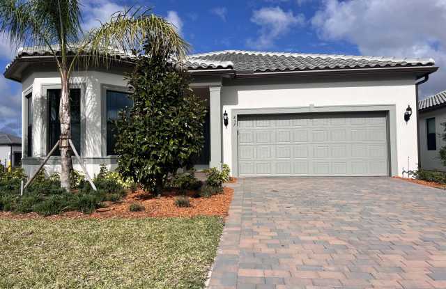 837 SE Courances Drive photos photos