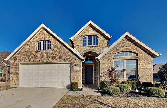 900 Mclynn Ct photos photos