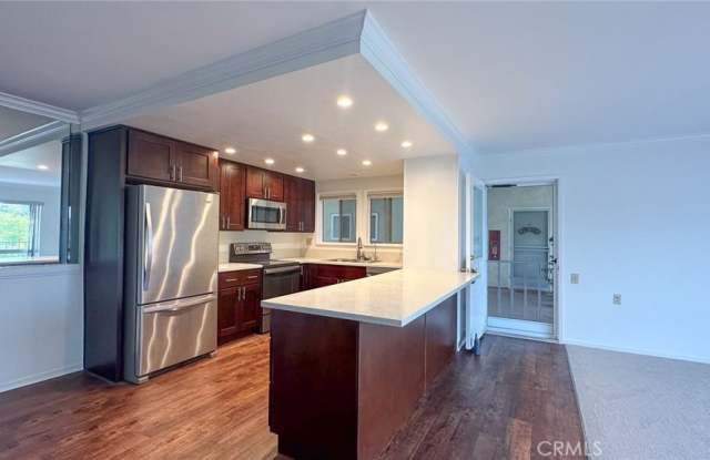 2227 Via Puerta - 2227 Via Puerta, Laguna Woods, CA 92637