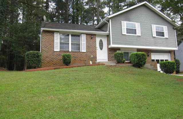 4823 White Oak Trail Gallery 1
