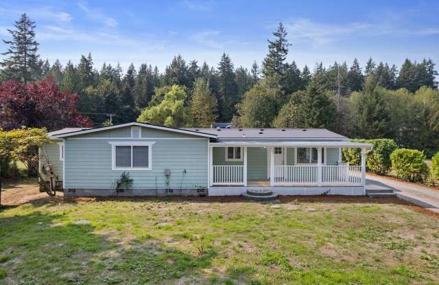 Updated 3-Bedroom Port Orchard Rambler with Covered Porch photos photos Updated 3-Bedroom Port Orchard Rambler with Covered Porch photos photos