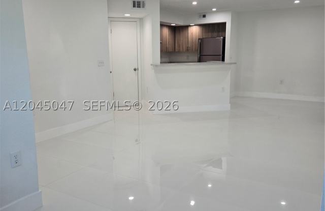 595 Vista Isles Dr photos photos