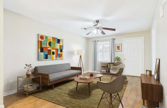 1801 Graymont Lane SW Gallery 2