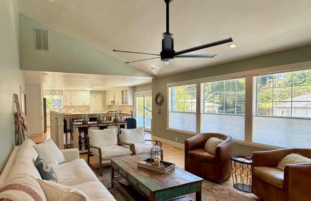 Beautiful FURNISHED 4Bedroom Home, Hot Tub, Beach Path, $7,500, Available 7/15 photos photos