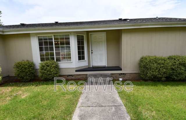 2923 NE Denn Ave photos photos 2923 NE Denn Ave photos photos
