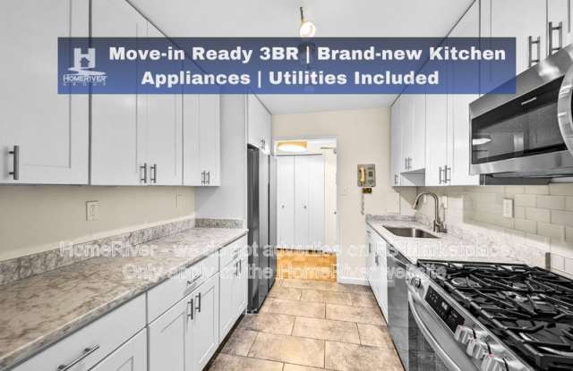 2939 Van Ness St NW photos photos