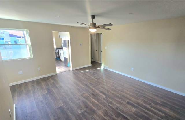 4560 Friendship Ave Gallery 4