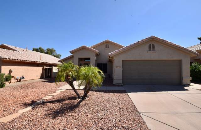 Excellent 4 bed 2 bath Ahwatukee Home! photos photos