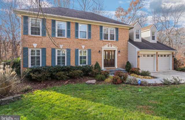 9136 SCOTT ST - 9136 Scott Street, South Run, VA 22153