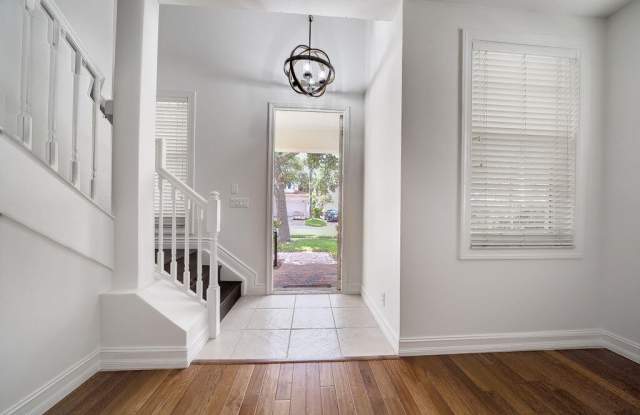 489 Leaf Drive Gallery 2