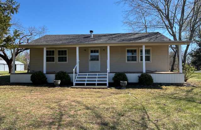 CUTE 1 Bedroom 1 Bathroom Home available NOW in NIXA!! photos photos