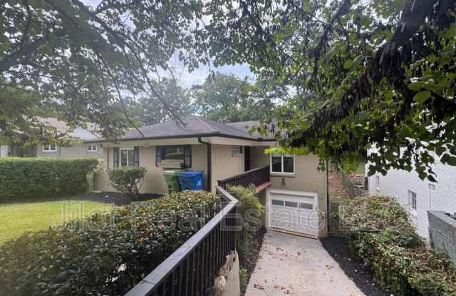 466 Clifton Rd NE photos photos