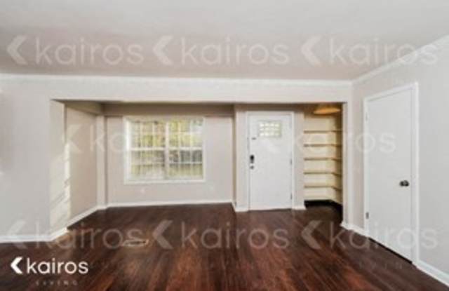 2017 Thunderbird St NW Gallery 3