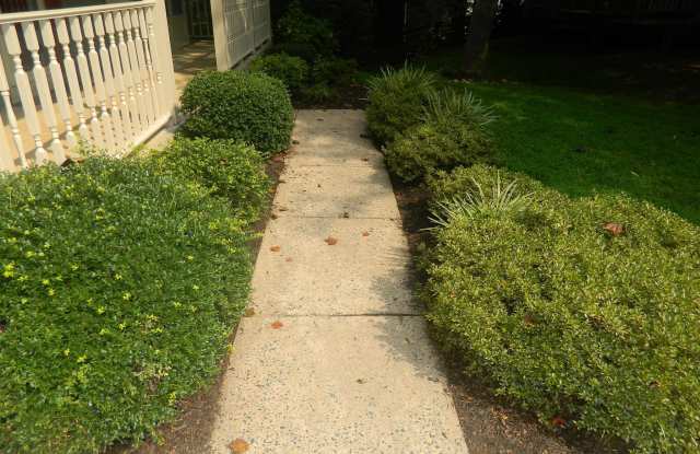 15061 CAMELLIA LANE Gallery 3