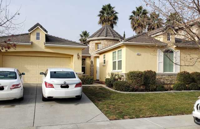 North Natomas Executive Home-Large One Story 4 Bed 3 bath - 5611 John Runge Street, Sacramento, CA 95835 North Natomas Executive Home-Large One Story 4 Bed 3 bath - 5611 John Runge Street, Sacramento, CA 95835