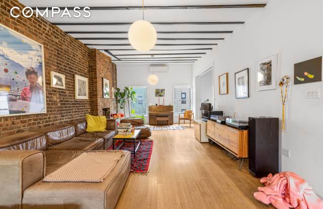 209 Calyer Street photos photos