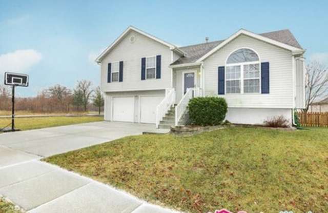 419 Wildflower Lane photos photos