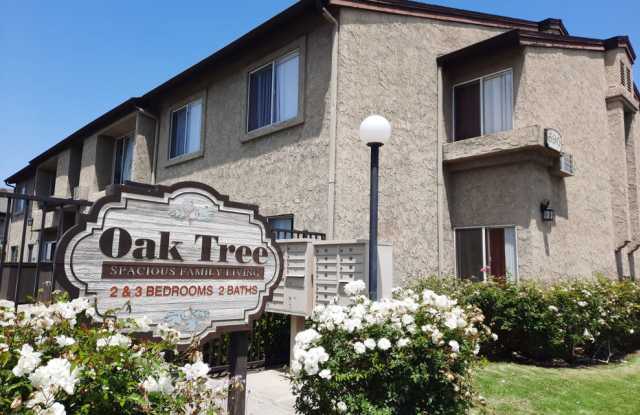 Oak Tree Apartments Gallery 4