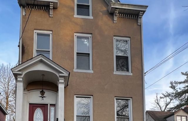 34 Maple Ave - 34 Maple Avenue, Trenton, NJ 08618 34 Maple Ave - 34 Maple Avenue, Trenton, NJ 08618