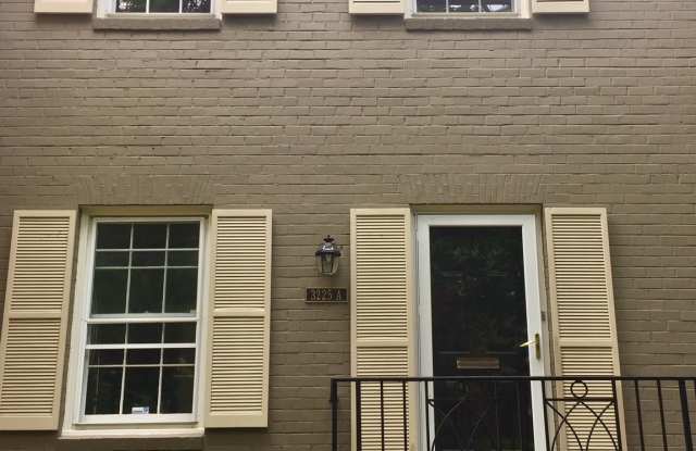 3225 SUTTON PLACE NW Gallery 2