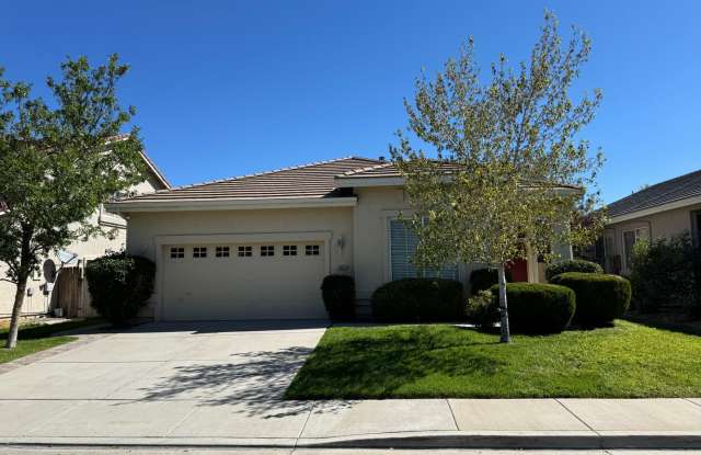 Newly Remodeled Home in Damonte Ranch Gallery 2