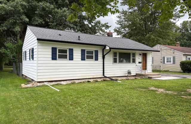 7567 Inland Drive Gallery 2