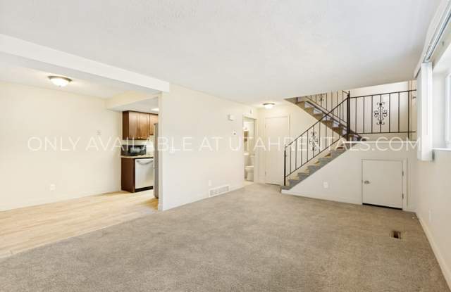 220 W Foxbridge Dr photos photos