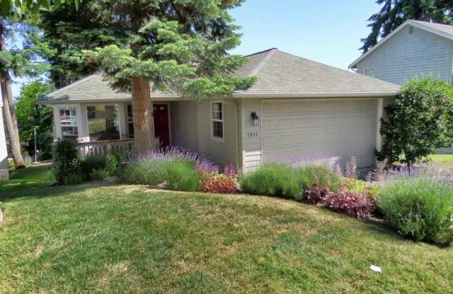 1911 Ponderosa Ct photos photos