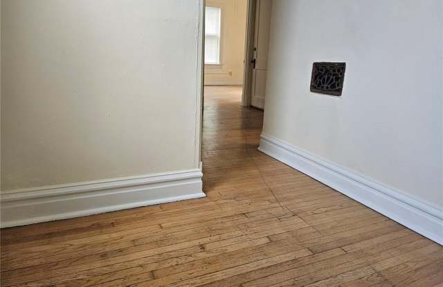 3807 Potomac Street Gallery 3