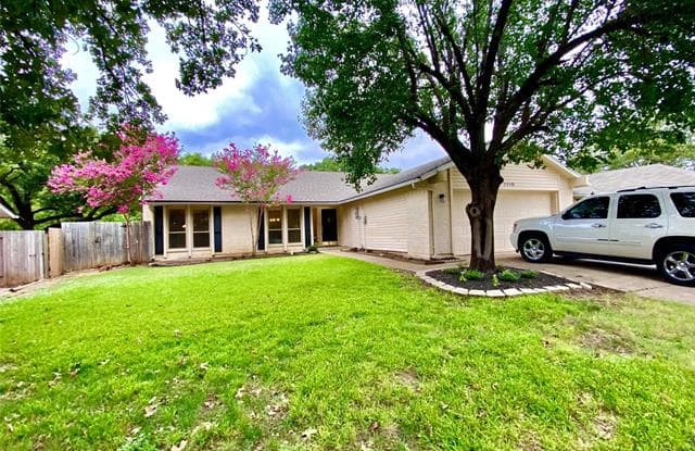 1110 Strawn Court - 1110 Strawn Court, Flower Mound, TX 75028