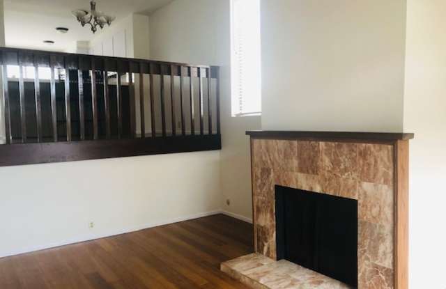 $3,150 - 2 Bed/ 2 Bath Condo in The Woodlands at Villa La Jolla photos photos