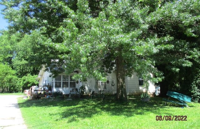 2115 N Kansas Ave - 2115 North Kansas Avenue, Springfield, MO 65803