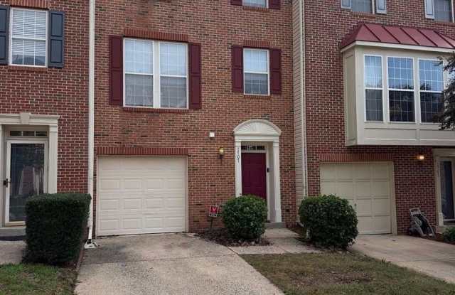 1707 PEACH BLOSSOM CT Gallery 1