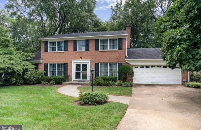 1311 CAPULET CT photos photos