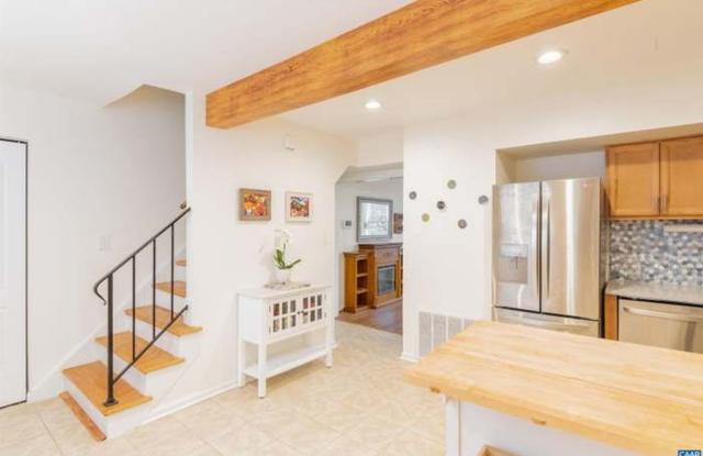 3BR End-Unit Townhome with Outdoor Oasis – Sept 15th! photos photos