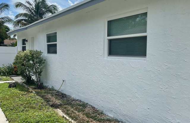 334 Mockingbird Lane Gallery 2