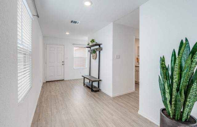 5119 Hornbeck Hts Gallery 4