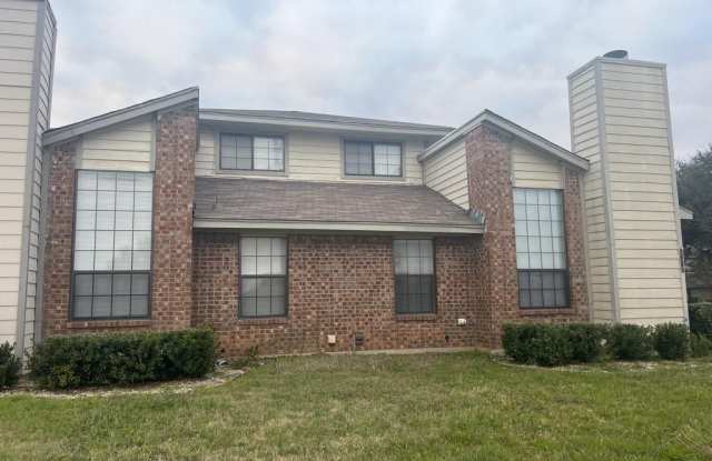 4316 Columbus Trail - 4316 Columbus Trail, Fort Worth, TX 76133