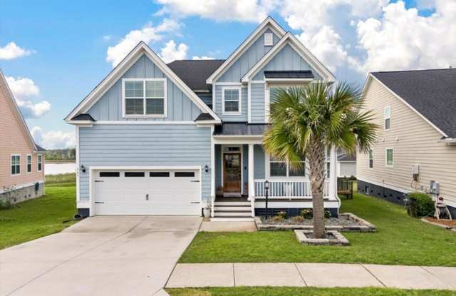 Show stopping 5 bed/3 bath rental in the highly sought after Foxbank Planation photos photos