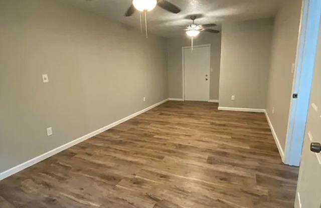 House For Rent 4210 Harding Dr, Beaumont, TX 77703 Gallery 4