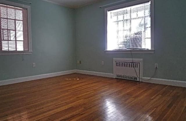 112 Sewall Ave - 112 Sewall Avenue, Brookline, MA 02446
