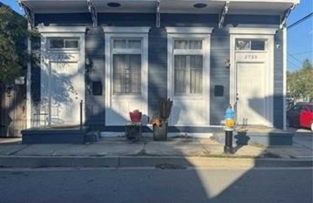 2733 N RAMPART Street photos photos