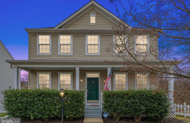 10261 PEEL RING PLACE - 10261 Peel Ring Place, Linton Hall, VA 20136