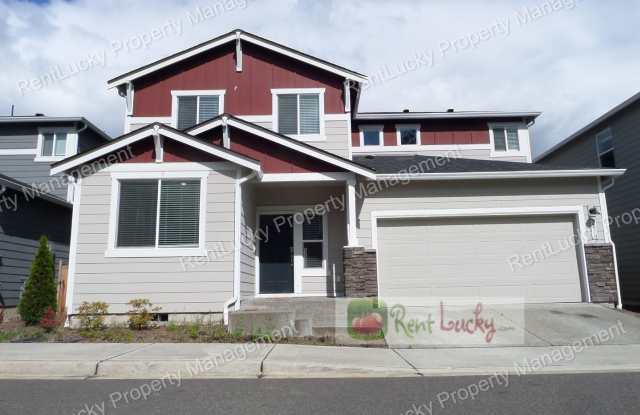 Fantastic 3-Bedroom + Den + Bonus Room Home with A/C in Milton! photos photos
