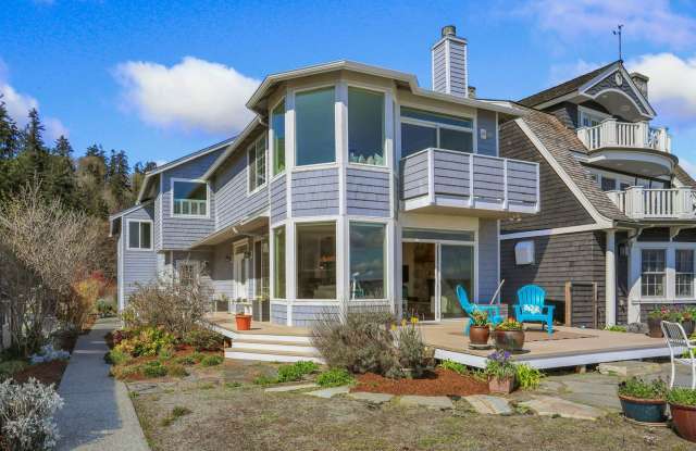 Spectacular Water Front Home With a Short Term Lease to Start! photos photos