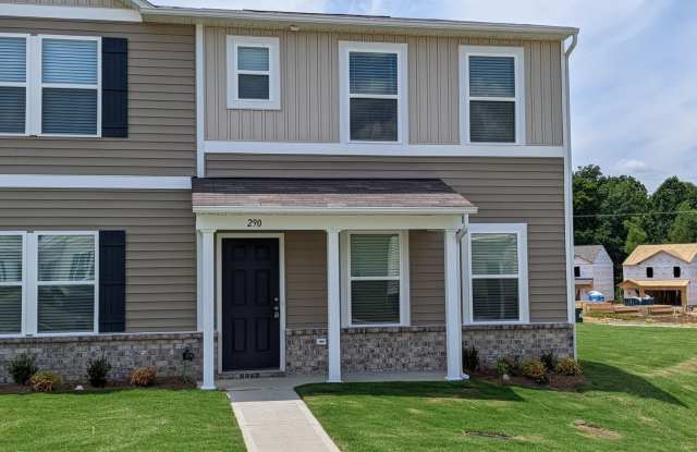 3-Bedroom End Unit Townhome w/ Garage-Salisbury photos photos
